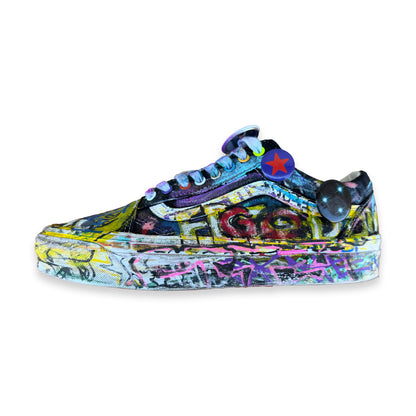 NYREE ARTS x KEMAL AKBAS GRAFFITI SNEAKER 1/10